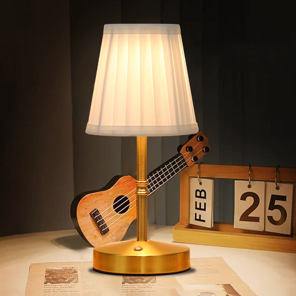 Digui Simple Fabric Golden Rechargeable Warm Light Reading Lamp - Cordless LED Retro Bar Table Lamp